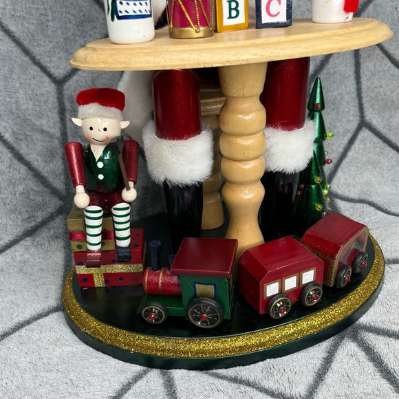 Vintage Bombay 14” Santa’s Workshop Nutcracker C1 - Picture 3 of 11